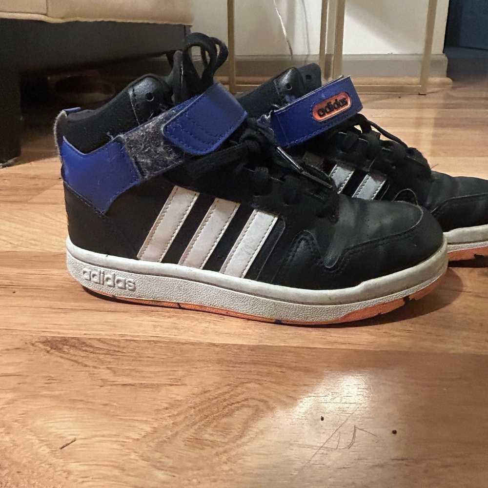 Boy’s Adidas